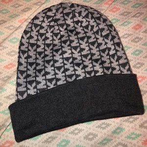 Micheal Kors gloves, hat and scarf